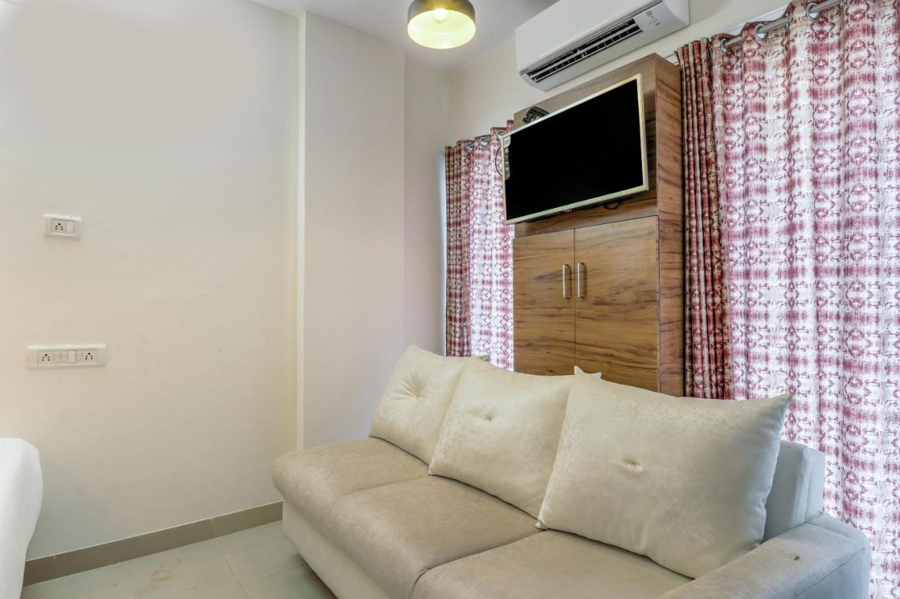 Hotel Crystal Inn Mumbai Dış mekan fotoğraf