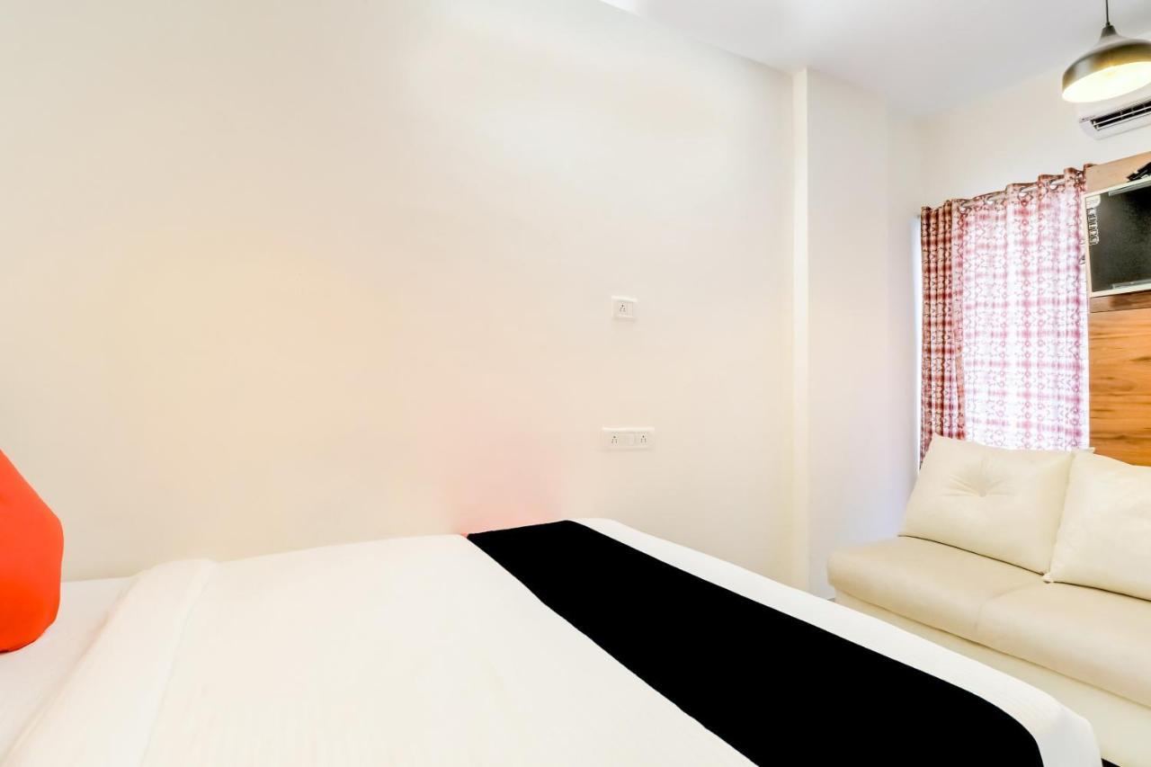 Hotel Crystal Inn Mumbai Dış mekan fotoğraf